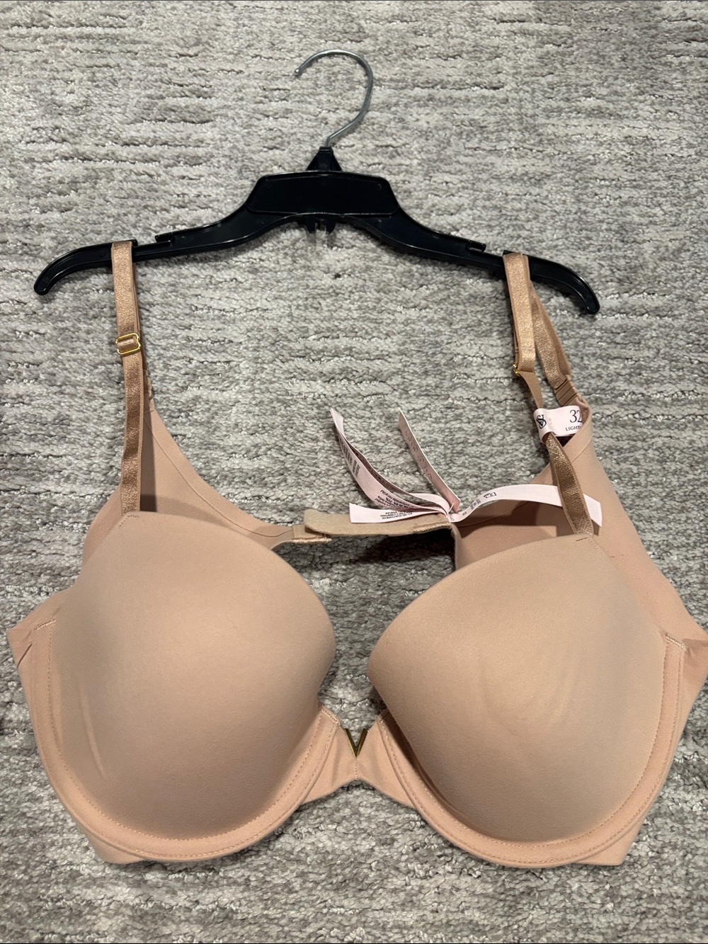 Victoria secret Nude T-Shirt Bra with Light Padding - Women Intimates size 32D